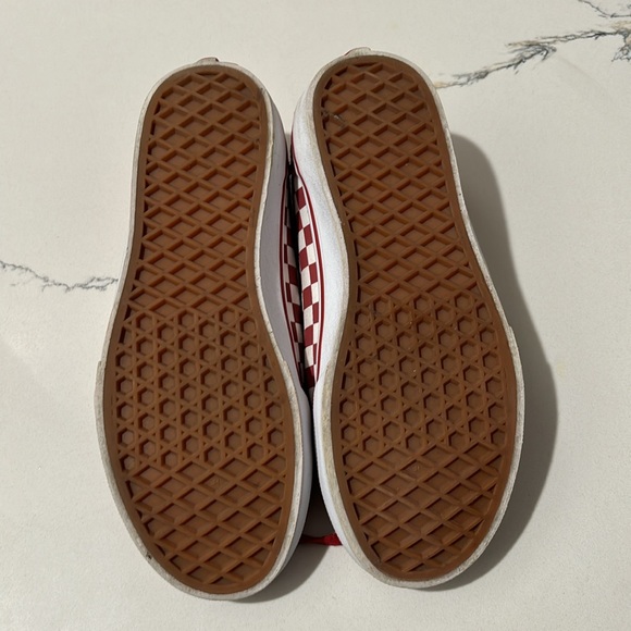 Vans checkerd white on red size 5 kids - Picture 2 of 5